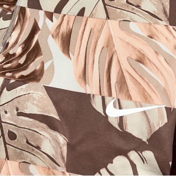 Nike Running Tights Dri Fit Fast Run Crop High
Rise Pink Floral(Size Medium) - Picture 6 of 9